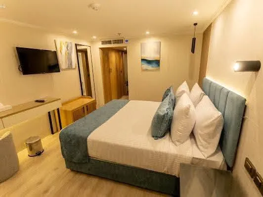 Cabin aboard the Al Nabilatan Nile Cruise Nile cruise
